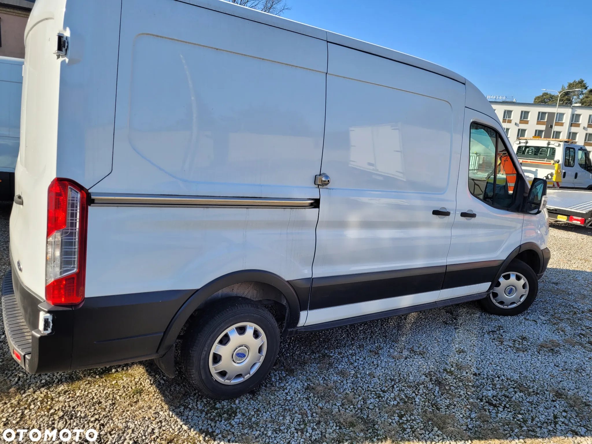 Ford Transit - 9