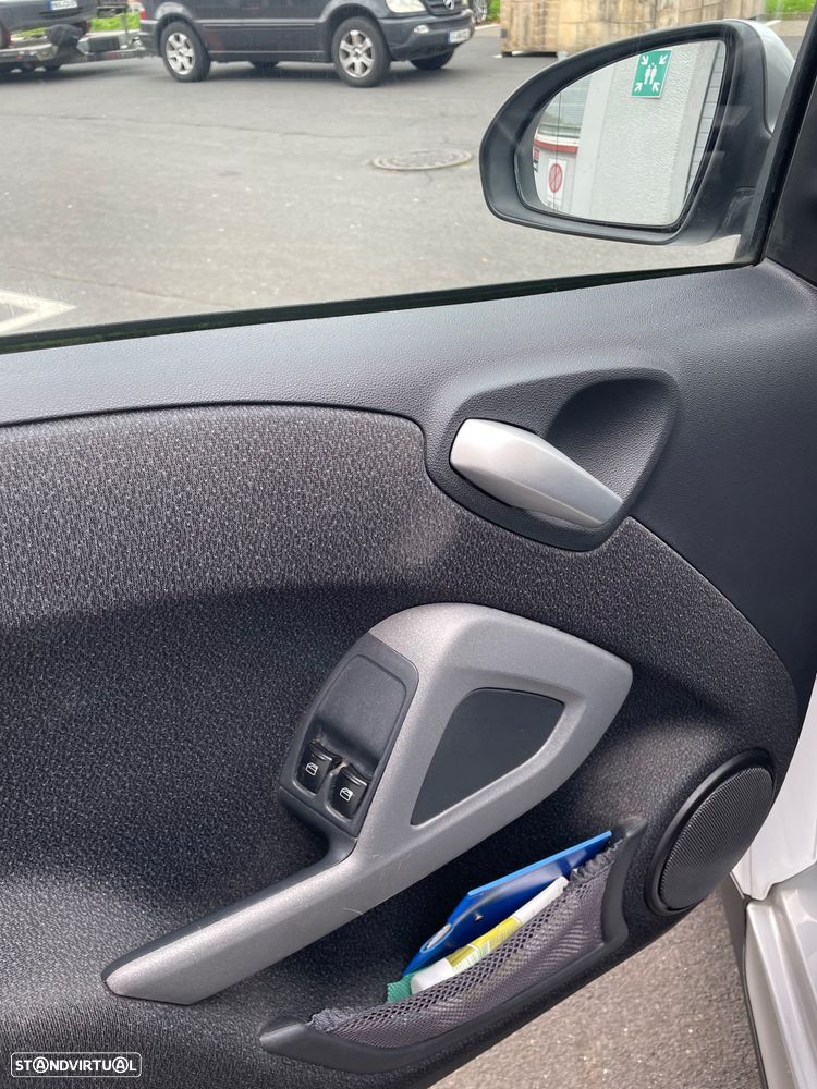 Smart ForTwo Coupé 1.0 mhd Passion 71 - 15