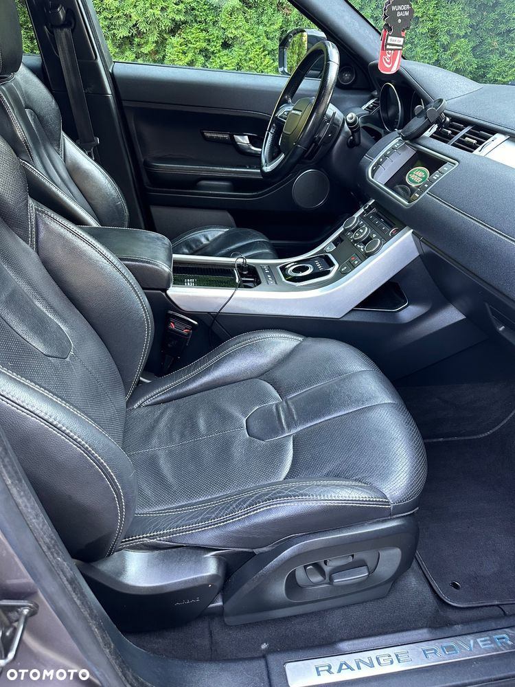Land Rover Range Rover Evoque SD4 Black Dynamic - 30