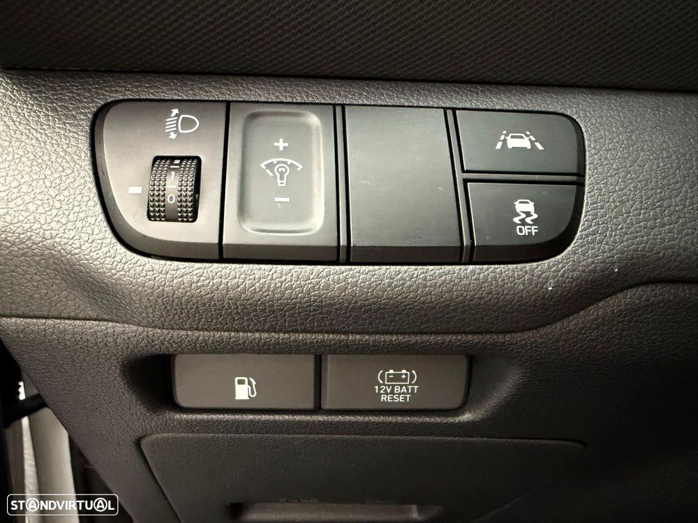 Hyundai Ioniq 1.6 GDI HEV Pack Plus - 27