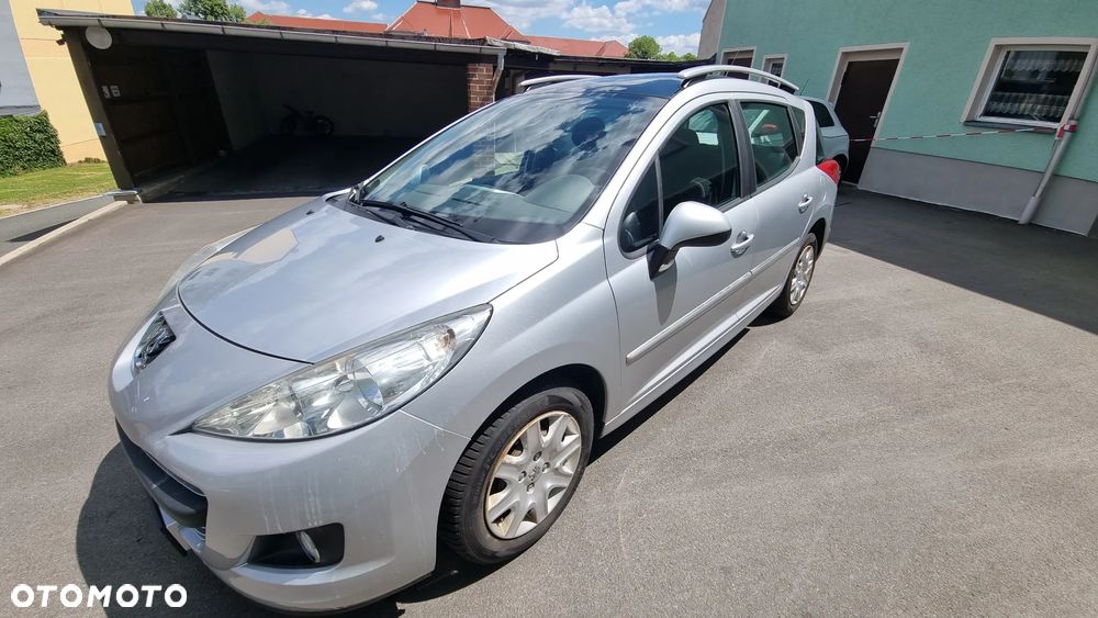 Peugeot 207 1.4 Presence nICE - 3