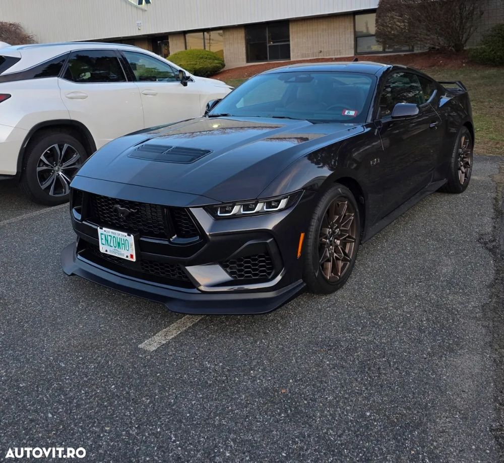 Ford Mustang - 5