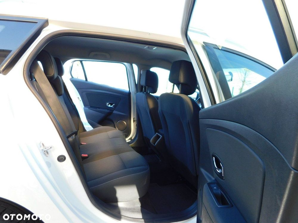 Renault Megane - 11