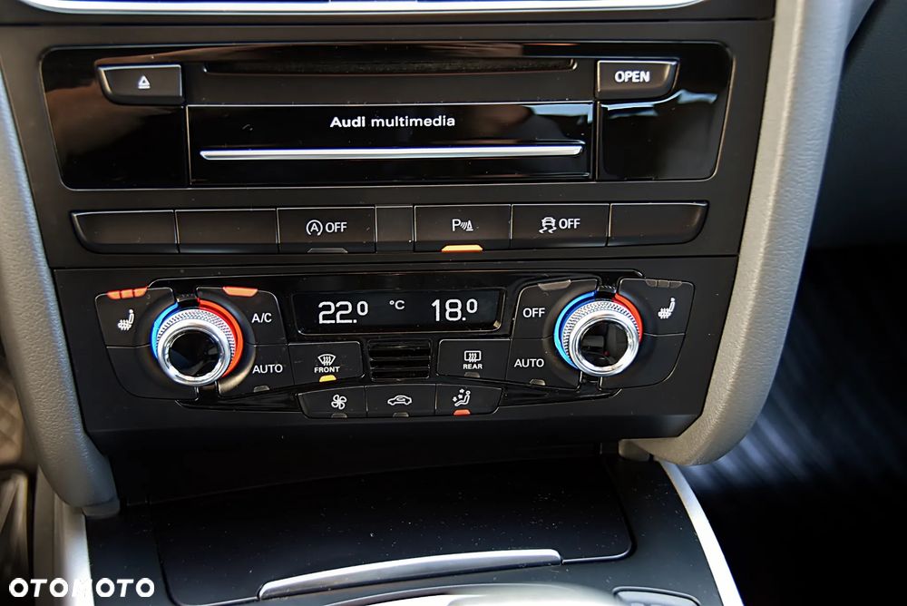 Audi A4 Avant 2.0 TDI Quattro S tronic - 26