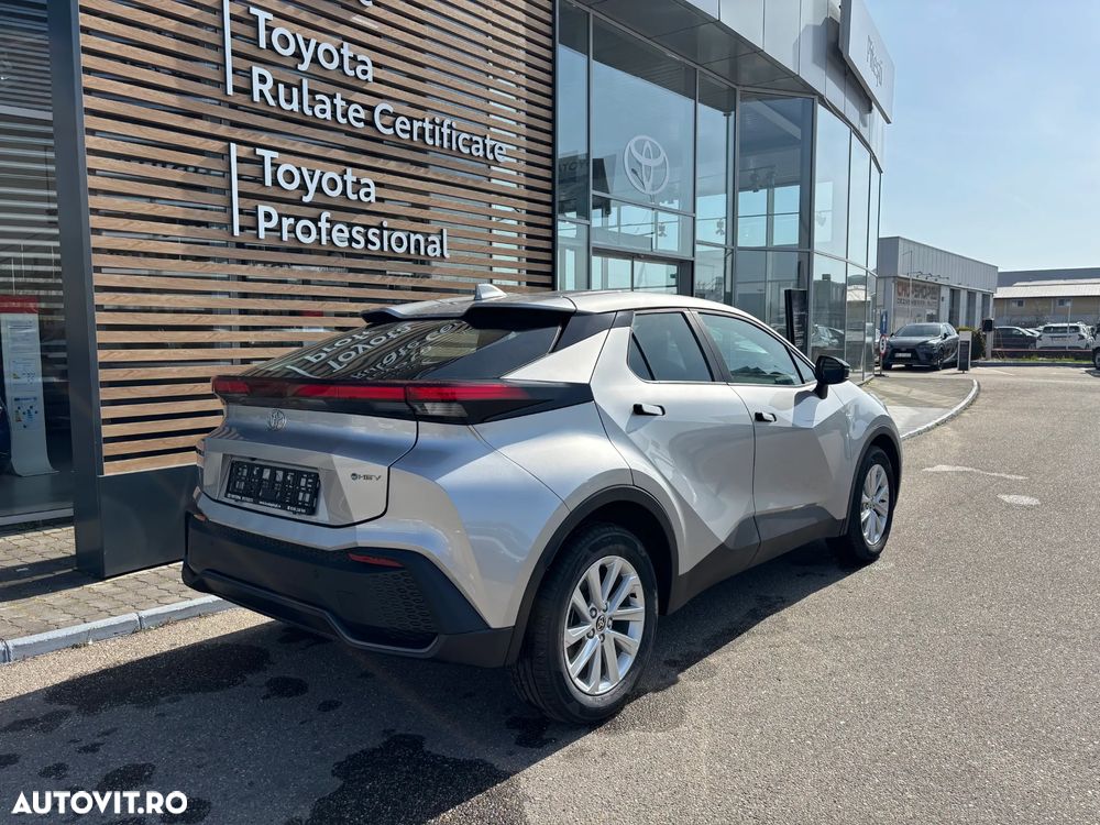 Toyota C-HR - 4