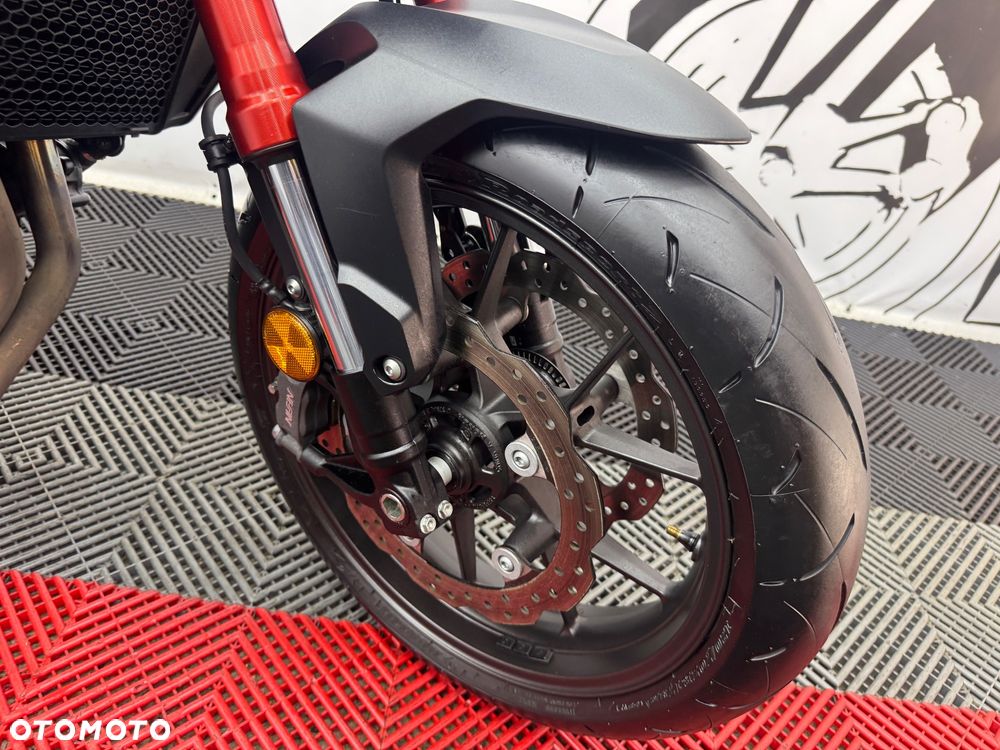Honda CB - 38