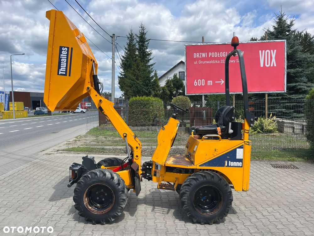 Thwaites 1 Tonne - 8
