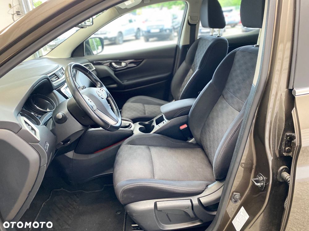 Nissan Qashqai 1.2 DIG-T N-Tec EU6 - 9