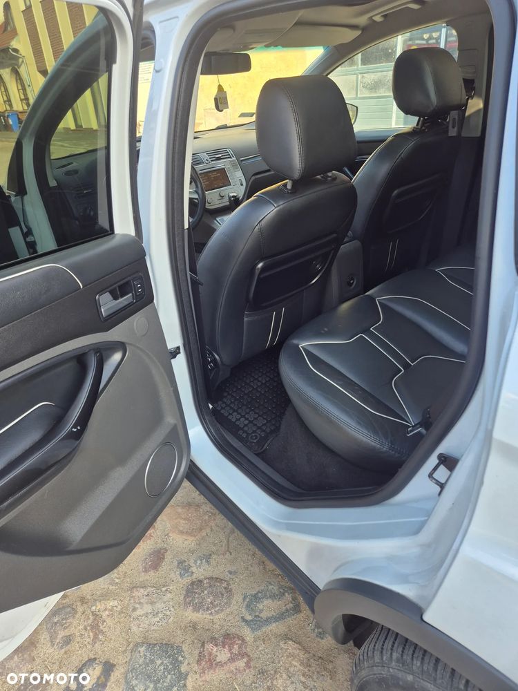 Ford Kuga 2.0 TDCi Individual MPS6 - 24