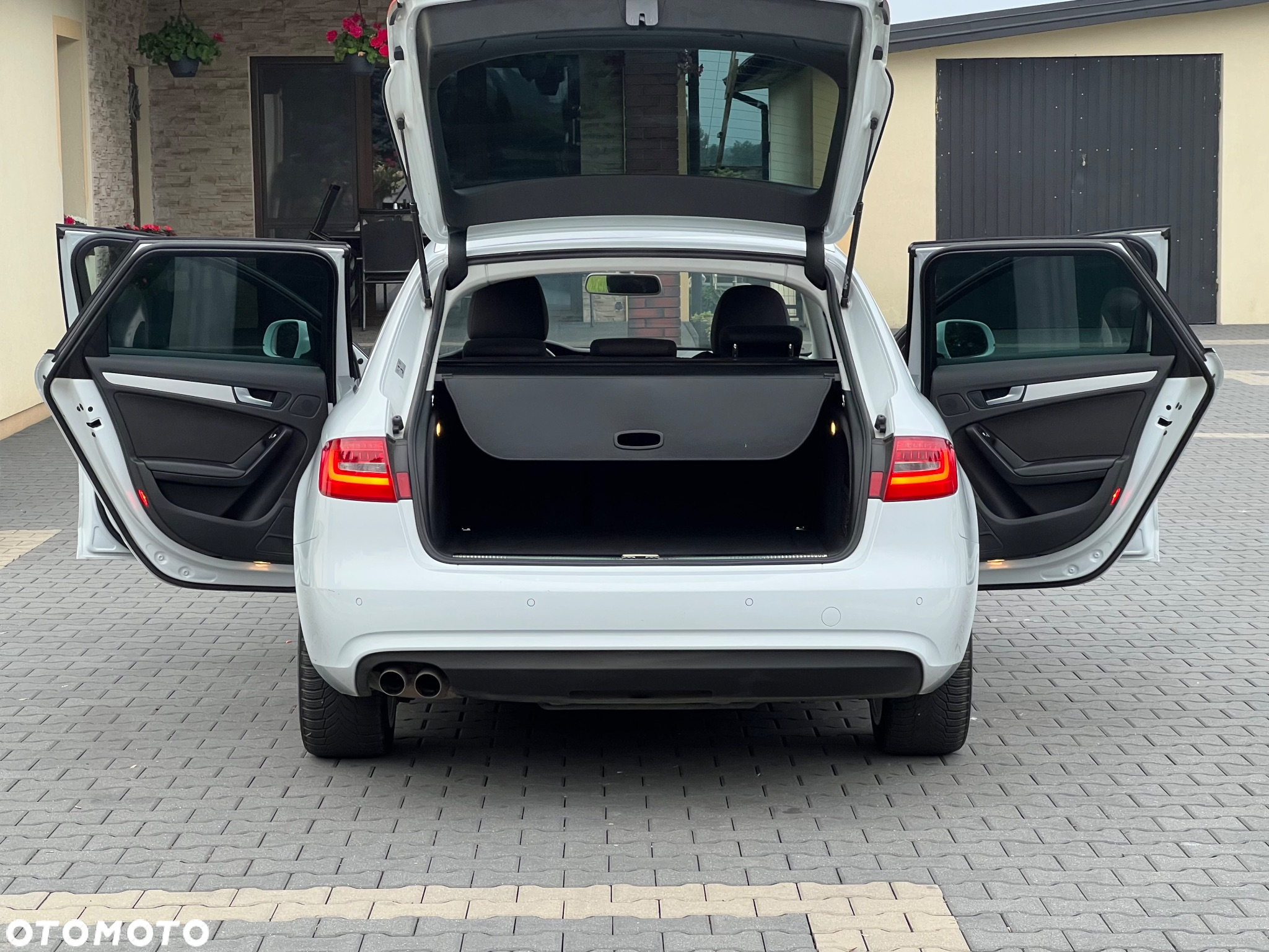 Audi A4 Avant 2.0 TDI Quattro S tronic - 15
