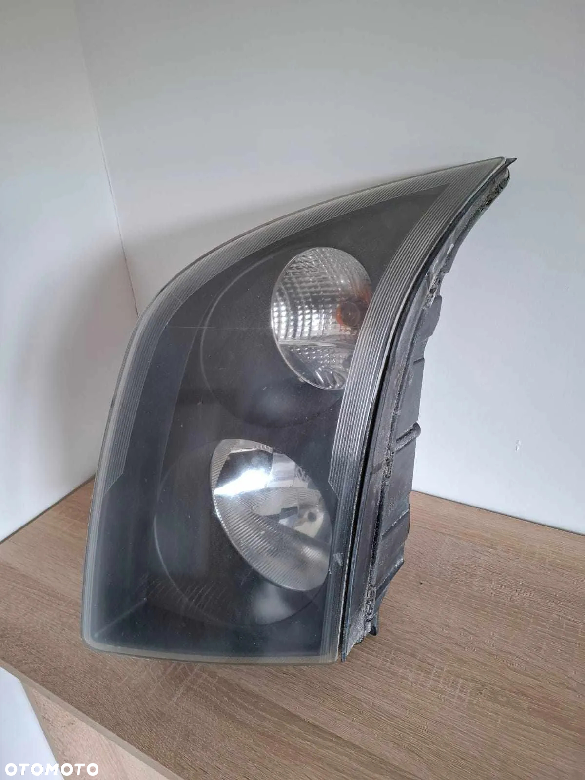 LEWA LAMPA PRZEDNIA PRZÓD VW CRAFTER 2E 06- HELLA - 3