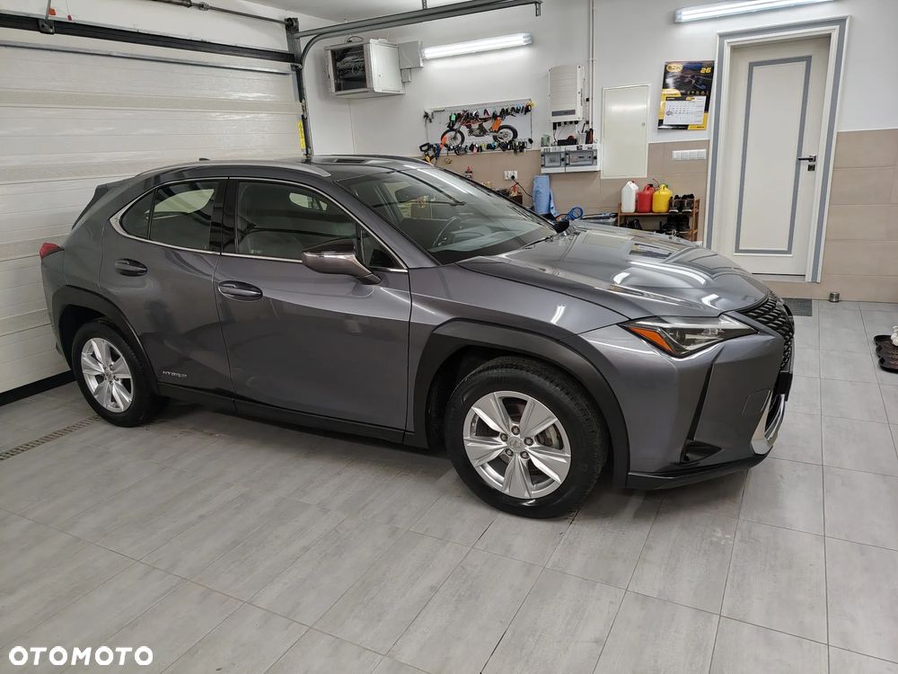 Lexus UX 250h Elegance 2WD - 16