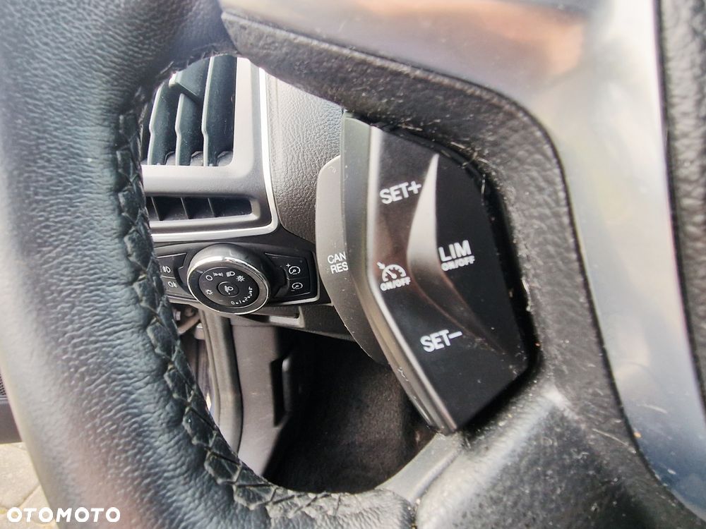 Ford Focus 1.6 TI-VCT Titanium - 32