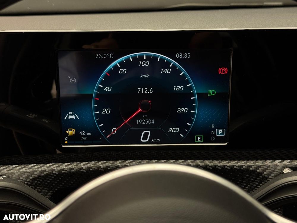 Mercedes-Benz CLA 180 - 19