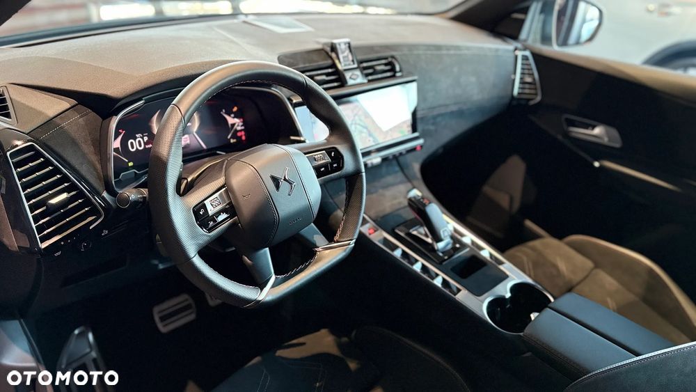 DS Automobiles DS 7 - 8