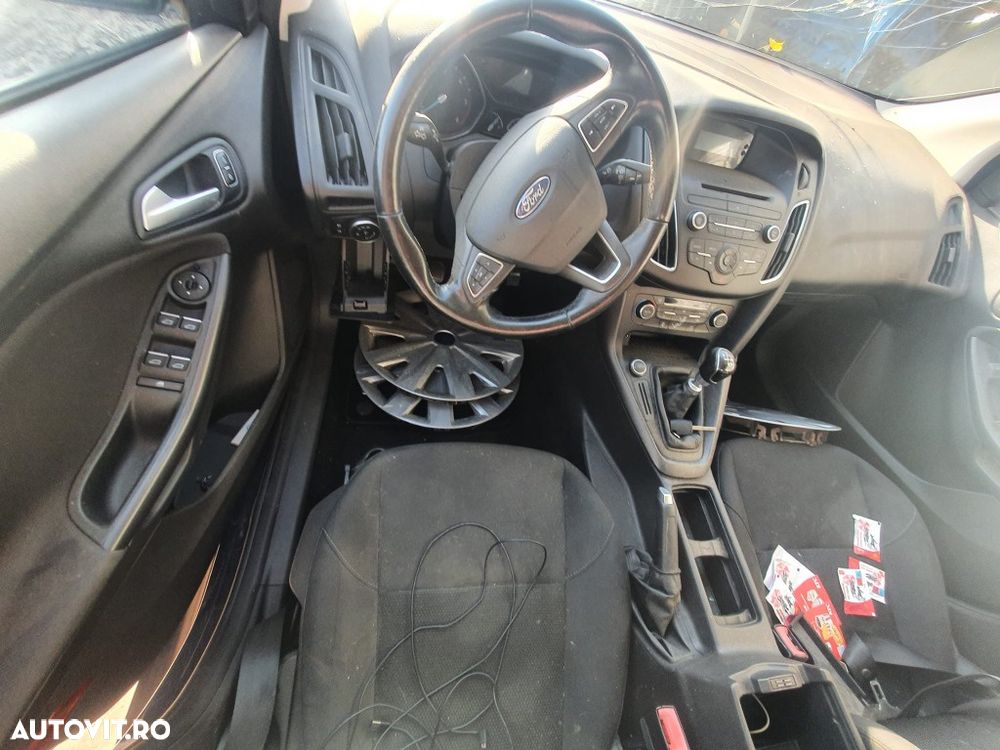 Dezmembrez Ford Focus 3 motor 1.5tdci 120cp XWDA dezmembrez cutie de viteze 6+1 trepte aripa spate - 5