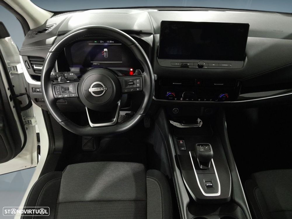 Nissan Qashqai 1.3 DIG-T N-Connecta LED Xtronic — fotografia 8