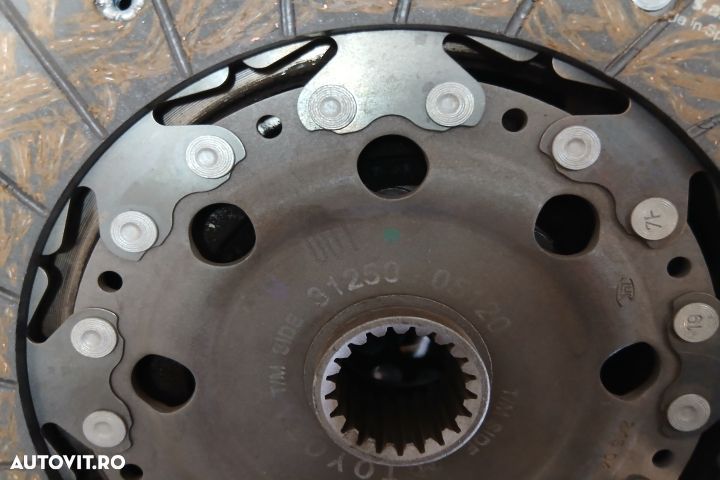 Kit ambreiaj 3125005120 3125005120 Toyota Corolla Verso 1 [facelift] - 2