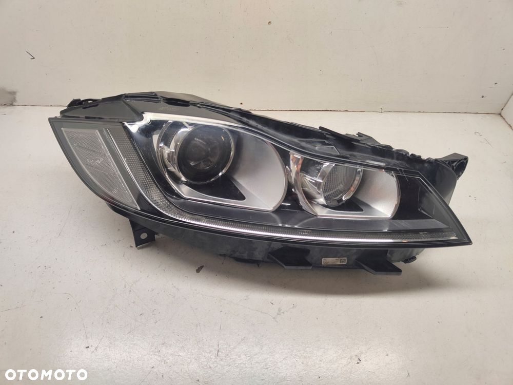 jaguar x260 f-pace xenon lampa prawy przód gx63-13w029-ej - 1