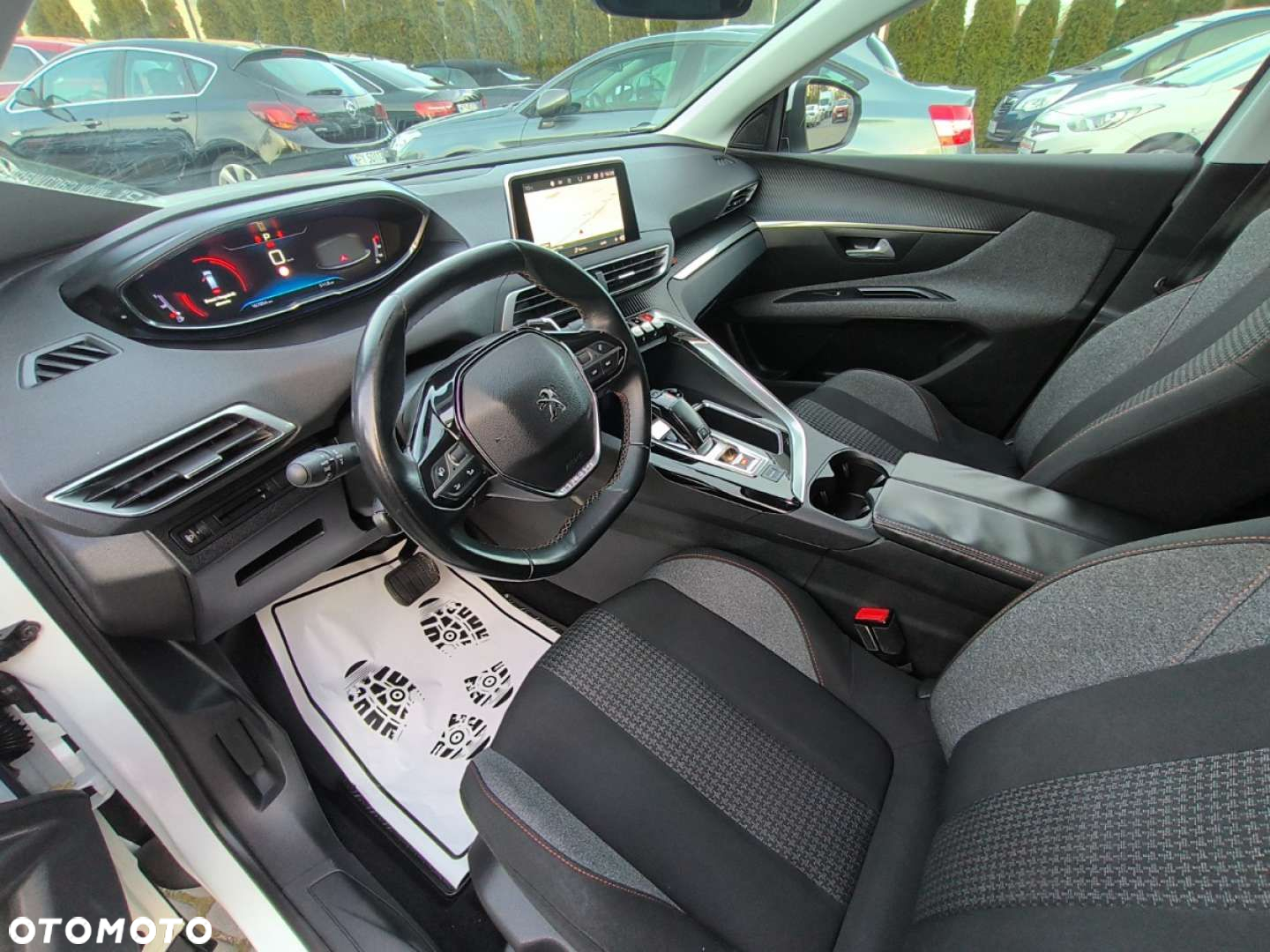 Peugeot 5008 - 7