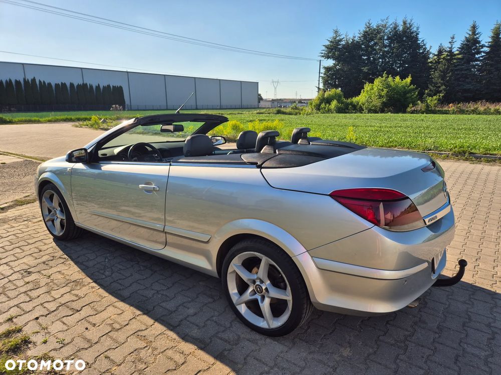 Opel Astra 1.9 CDTI Sport - 4