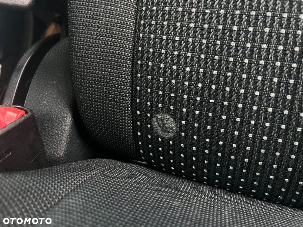 Ford Grand C-MAX 1.6 TDCi Start-Stop-System Trend - 17