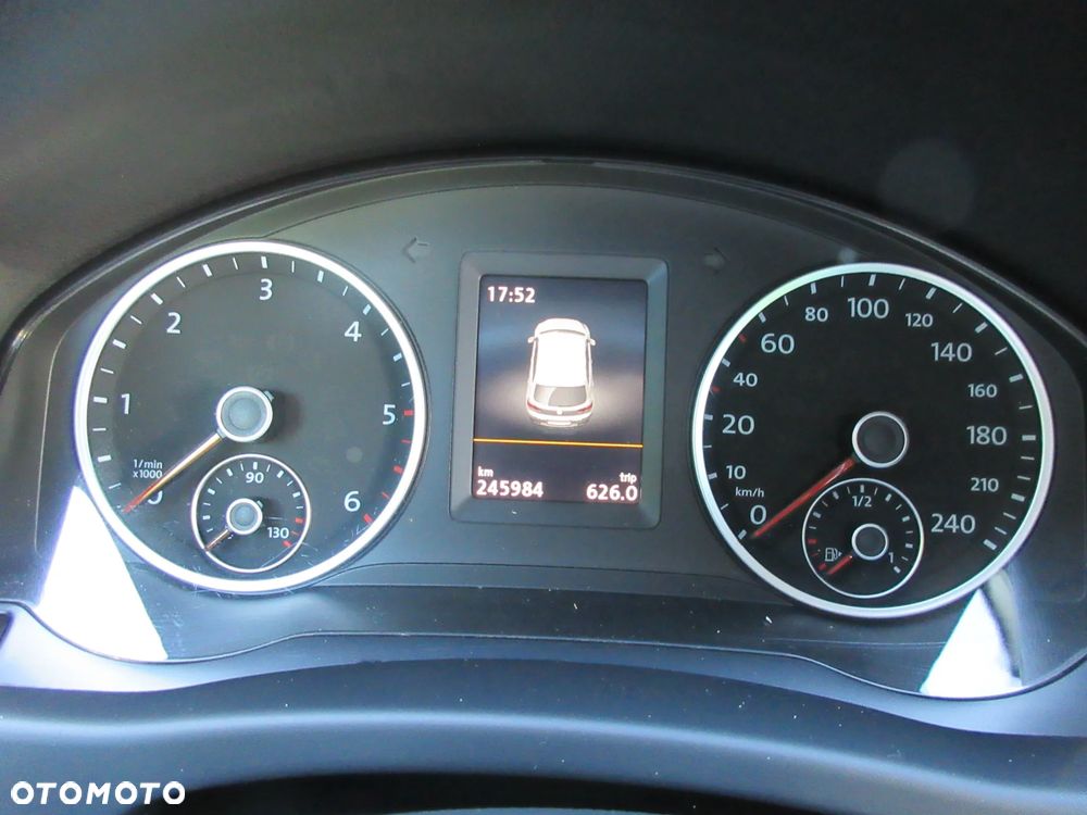 Volkswagen Tiguan 2.0 TDI SCR 4MOTION BlueMotion Technology DSG Lounge Sport & Style - 17