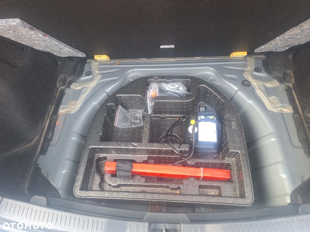 Toyota Auris 1.33 VVT-i Active - 7