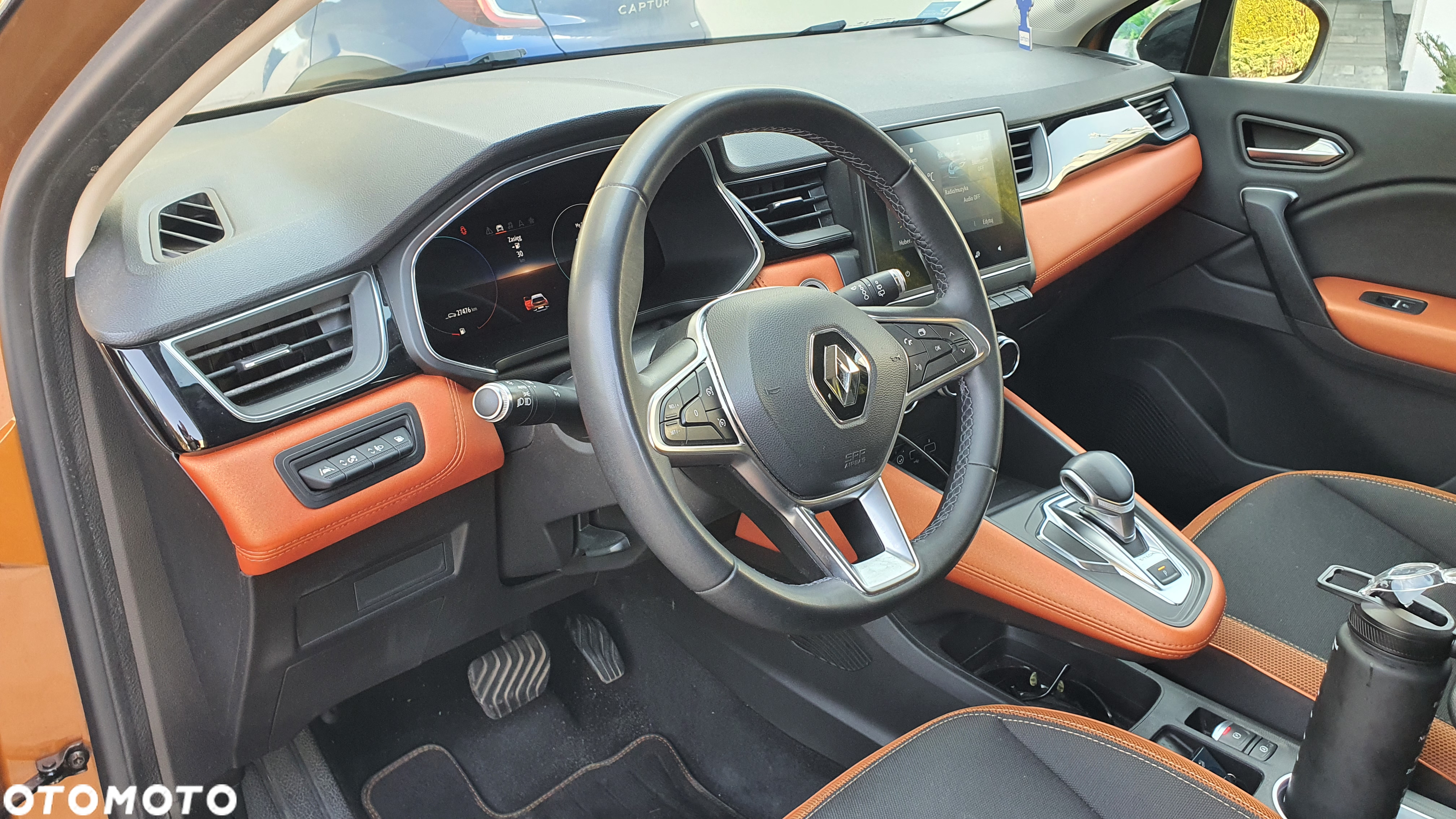 Renault Captur E-TECH PLUG-in 160 INTENS - 13