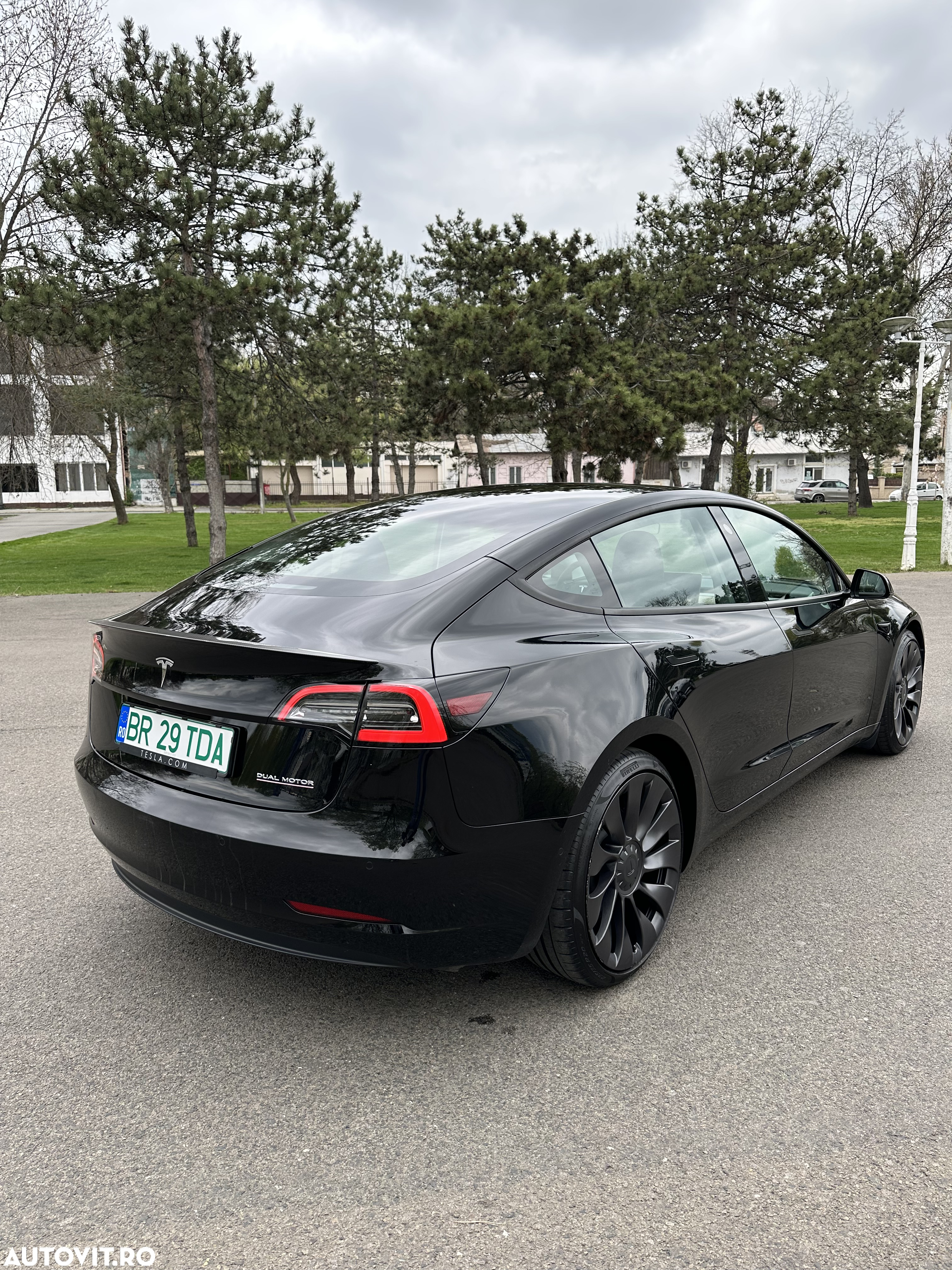 Tesla Model 3 Performance - 5