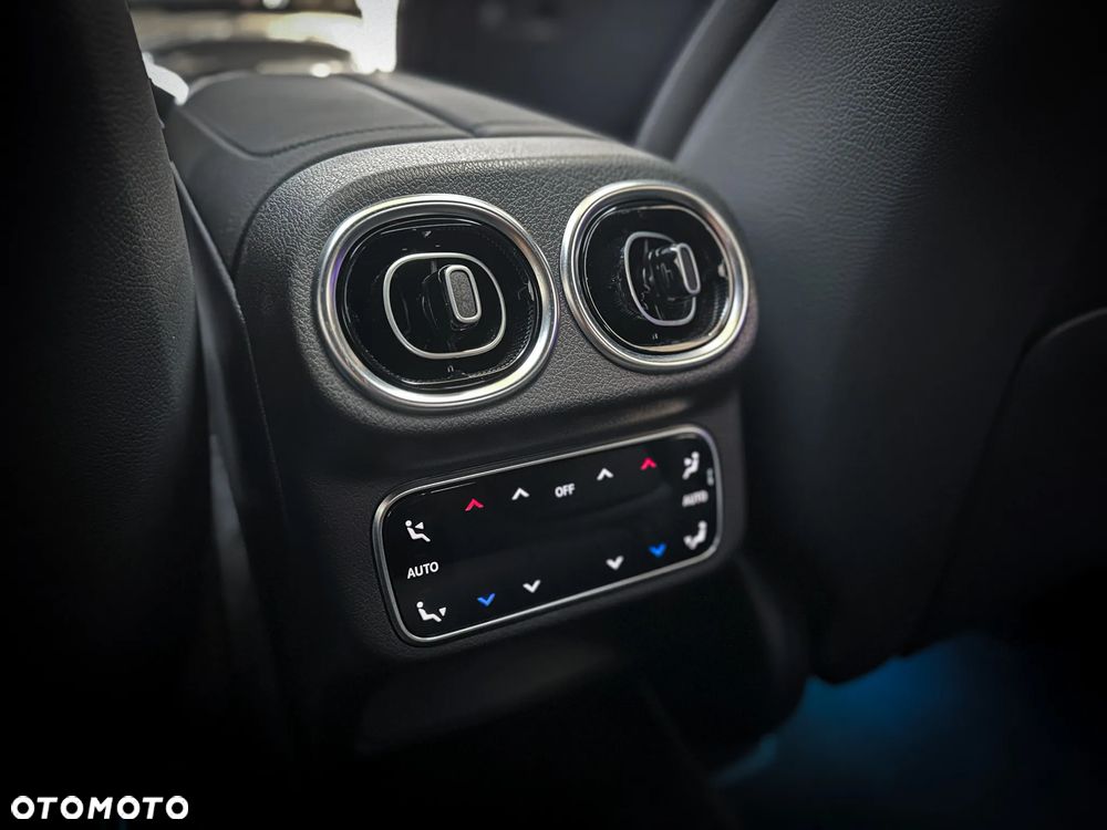 Mercedes-Benz GLC - 35