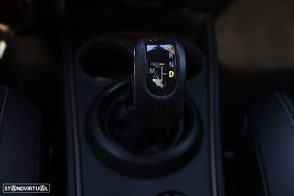 MINI Countryman Cooper SE ALL4 Auto - 16