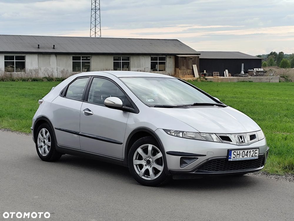 Honda Civic 1.4 i-VTEC - 17