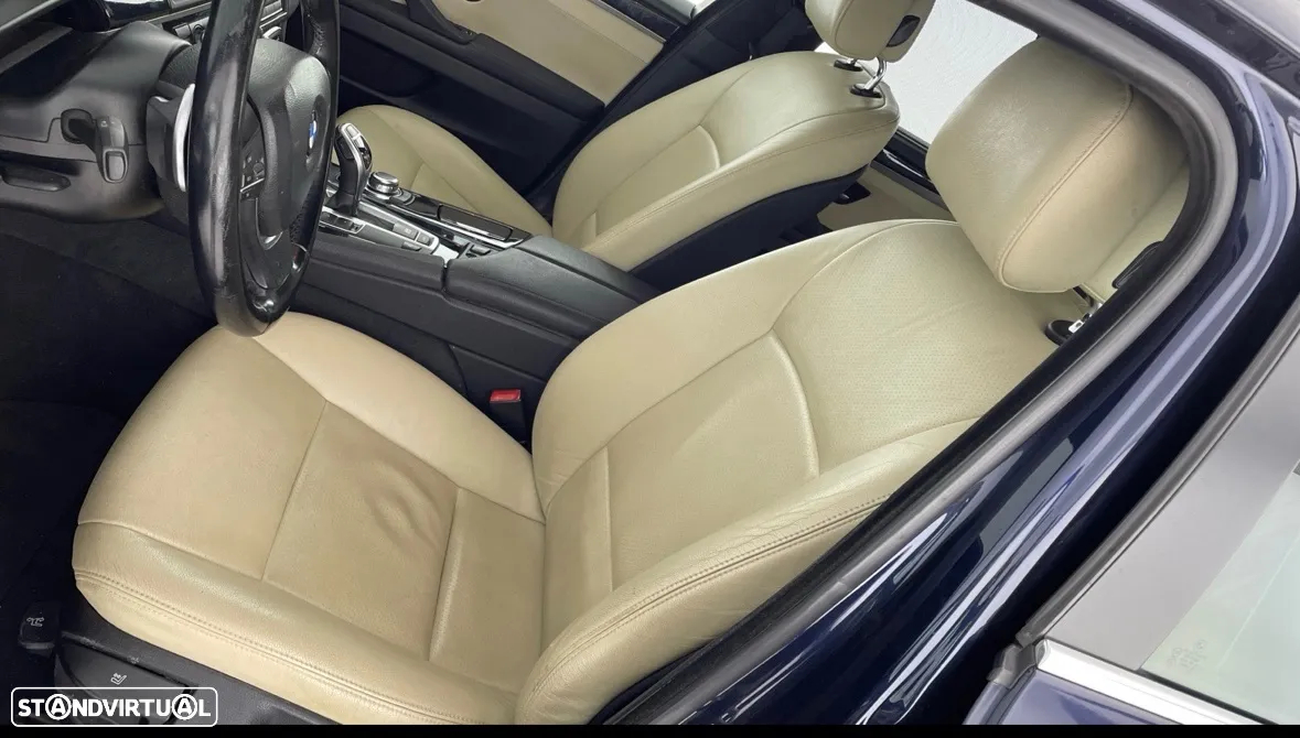 BMW 520 d Exclusive Auto 129g - 11