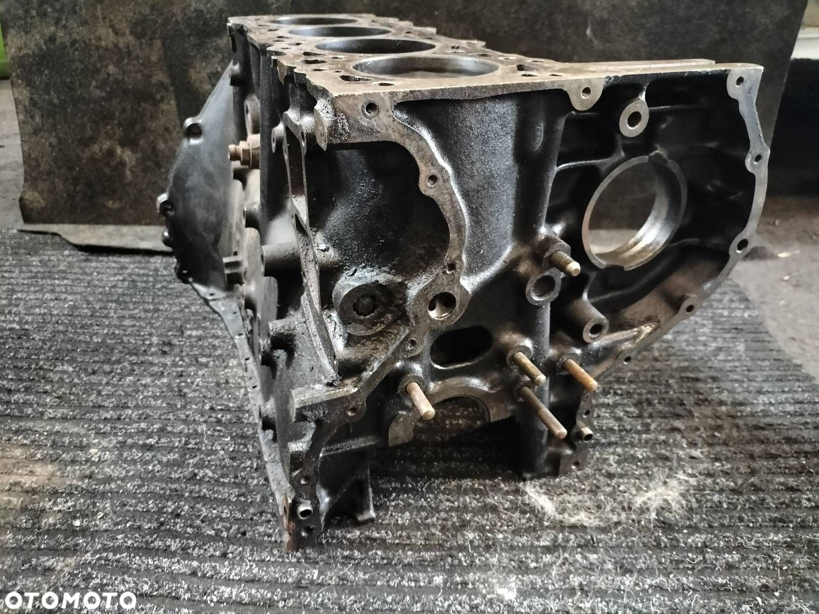 BLOK SILNIKA MERCEDES W201 190 2.0 D 601912 - 4