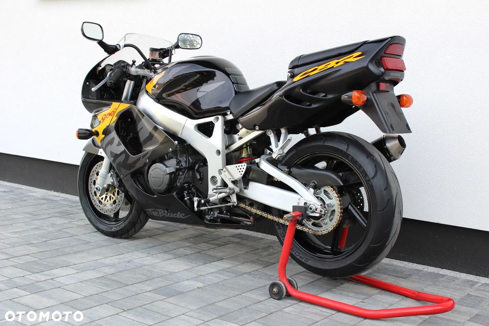 Honda CBR - 4