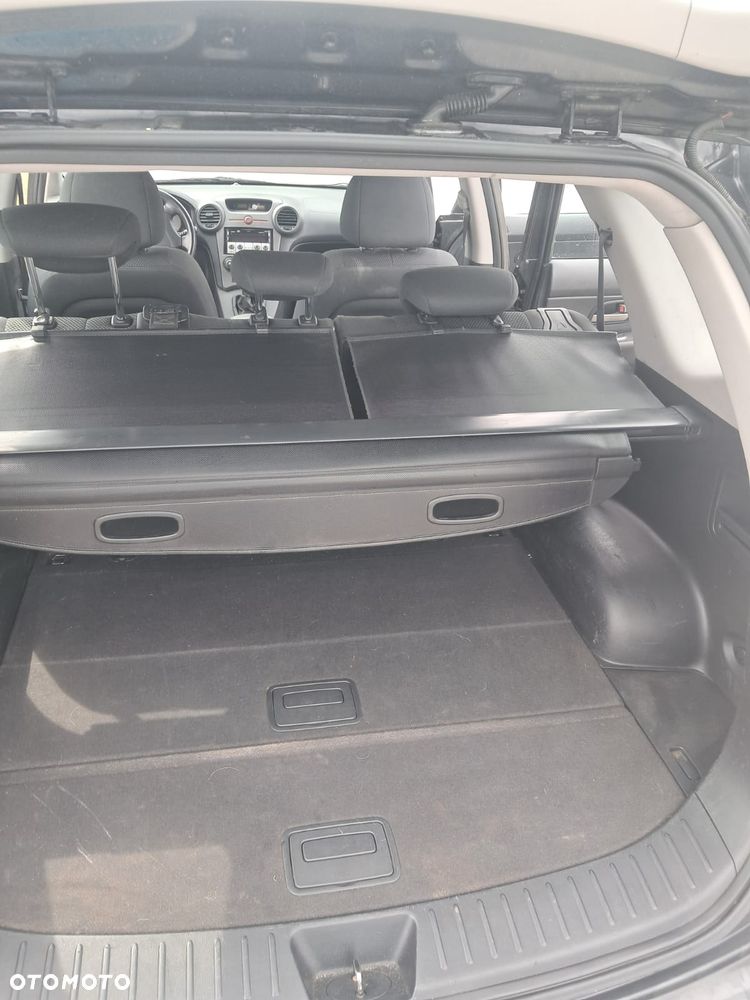 Kia Carens 2.0 CRDi Tour - 11
