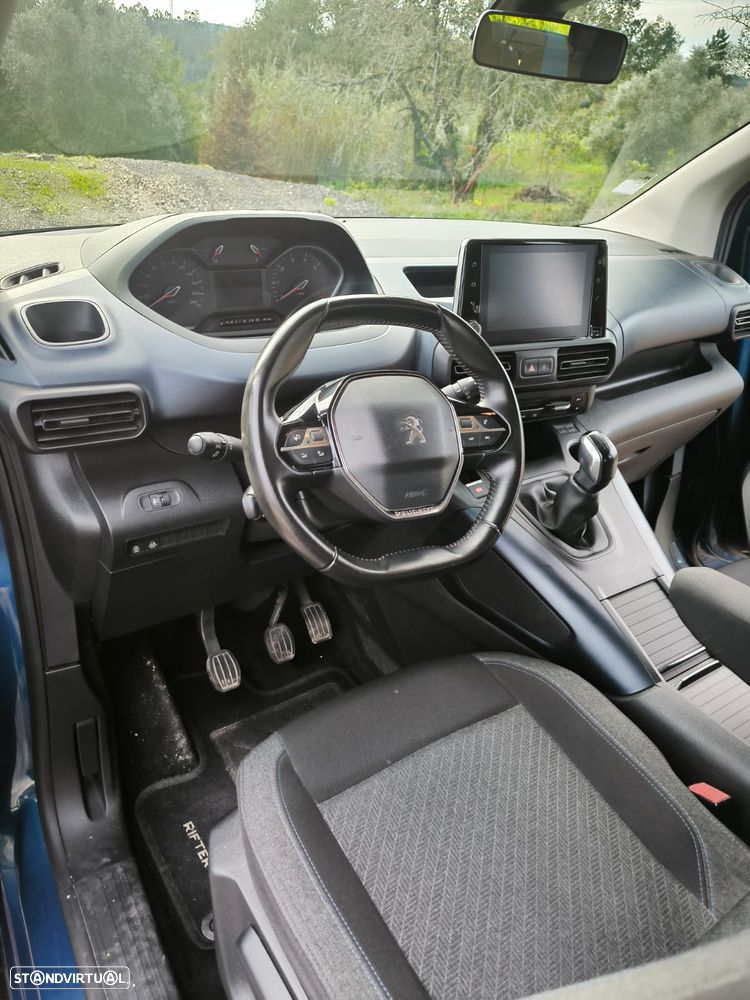 Peugeot Rifter - 6
