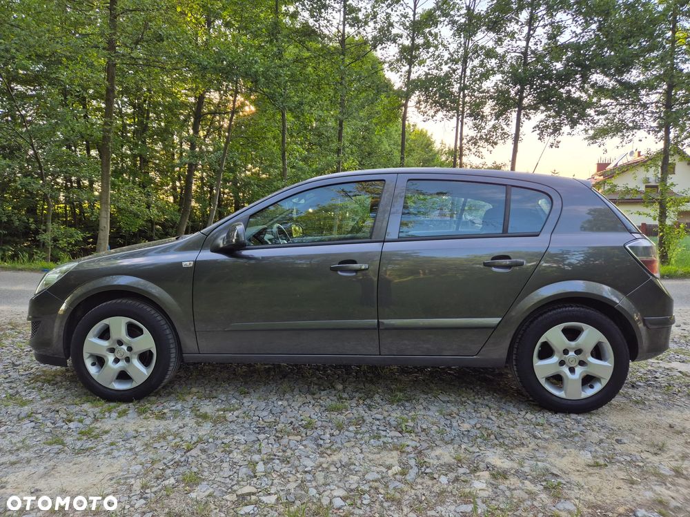 Opel Astra 1.6 Active - 10