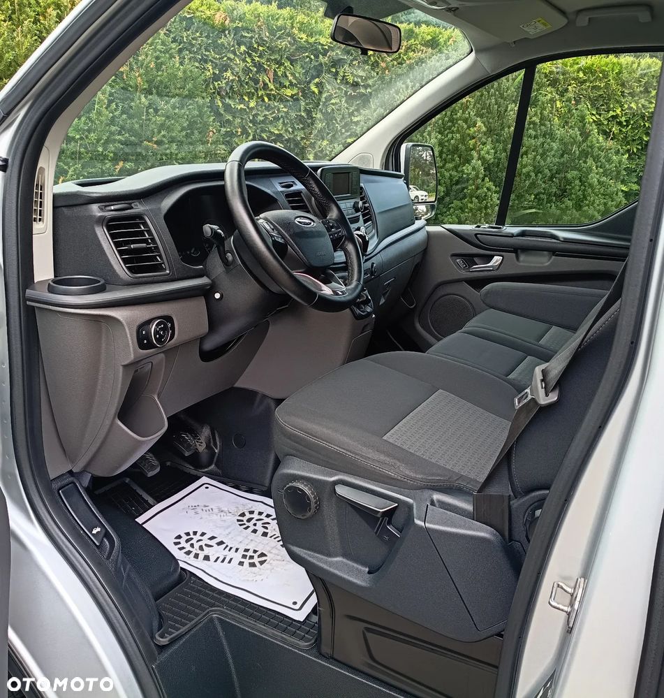 Ford Tourneo Custom 320 L2H1 VA Trend - 23