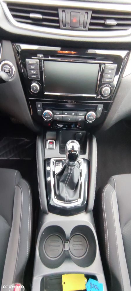 Nissan Qashqai 1.5 dCi DCT TEKNA - 18