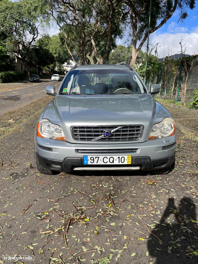 Volvo XC 90 2.4 D5 7L Nivel 2 Geartronic - 2