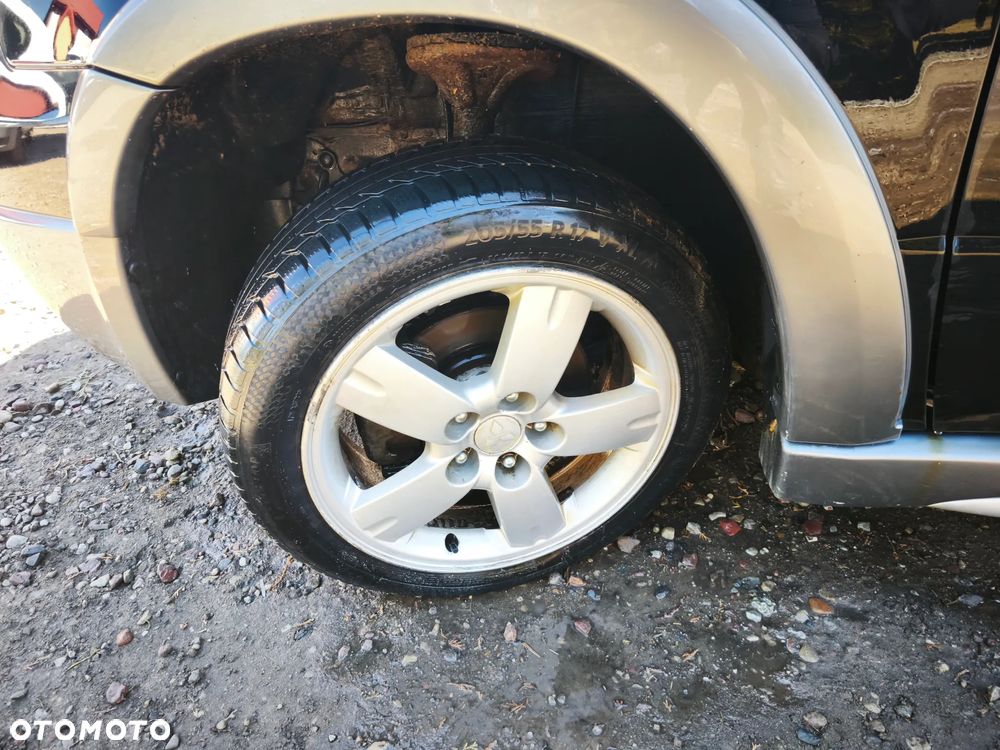 Mitsubishi Outlander 2.0 Comfort 4WD - 7