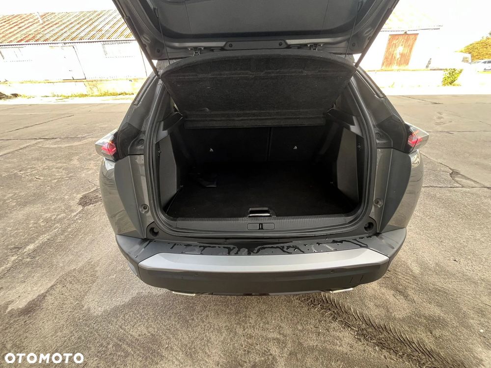 Peugeot 2008 PureTech 130 EAT8 Allure - 21