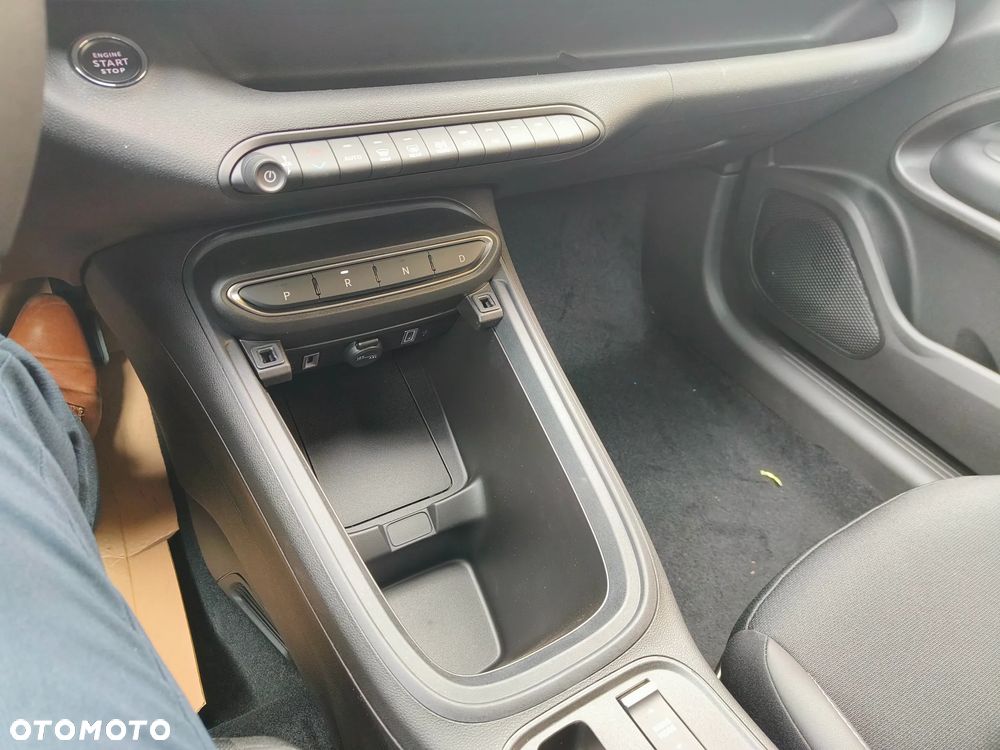 Jeep Avenger 1.2 T3 mHEV Altitude FWD eDCT6 - 18