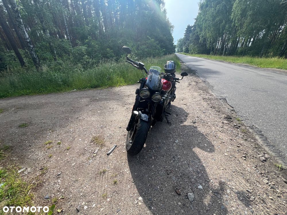 Triumph Rocket - 13