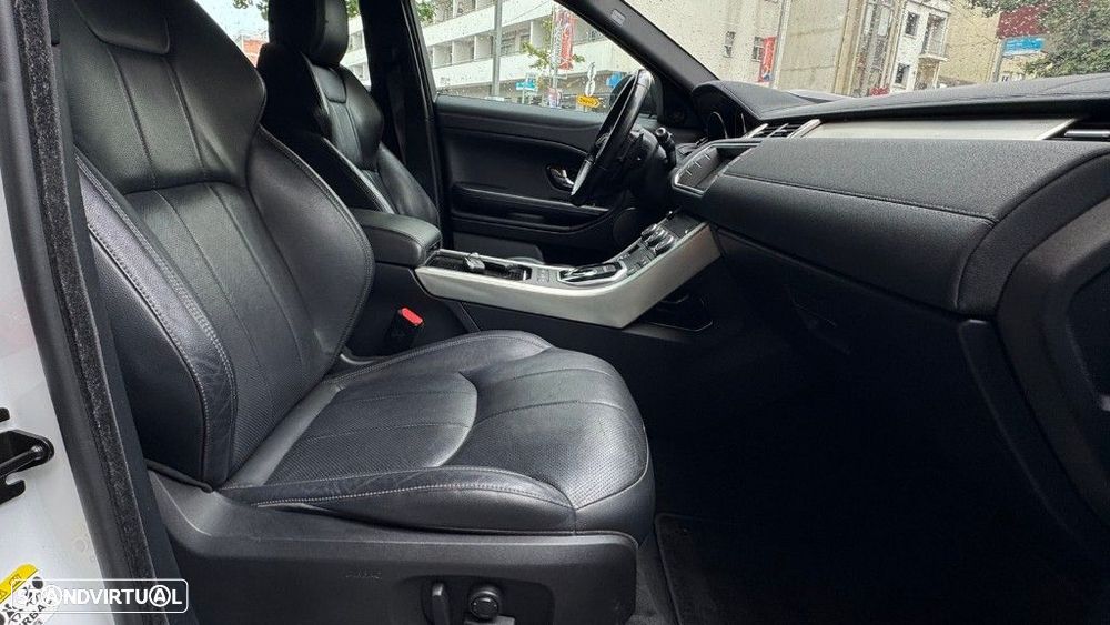 Land Rover Range Rover Evoque 2.0 D180 AWD R-Dynamic Auto - 17