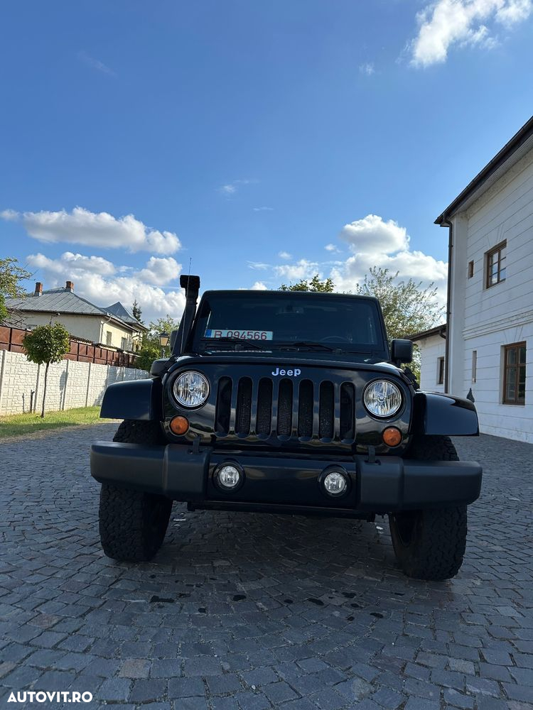 Jeep Wrangler - 11