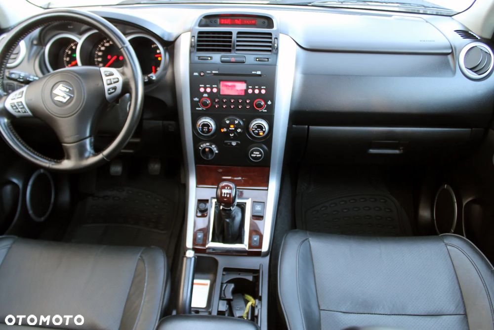 Suzuki Grand Vitara 1.9 DDiS Comfort + DPF - 8