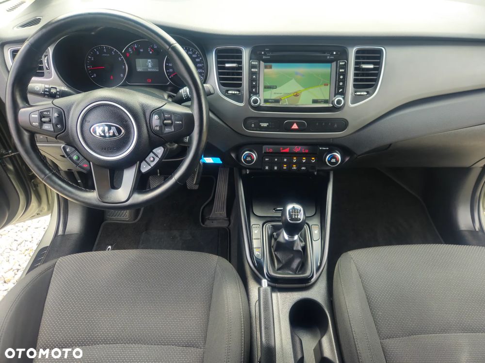 Kia Carens 1.6 GDI ISG Spirit - 31
